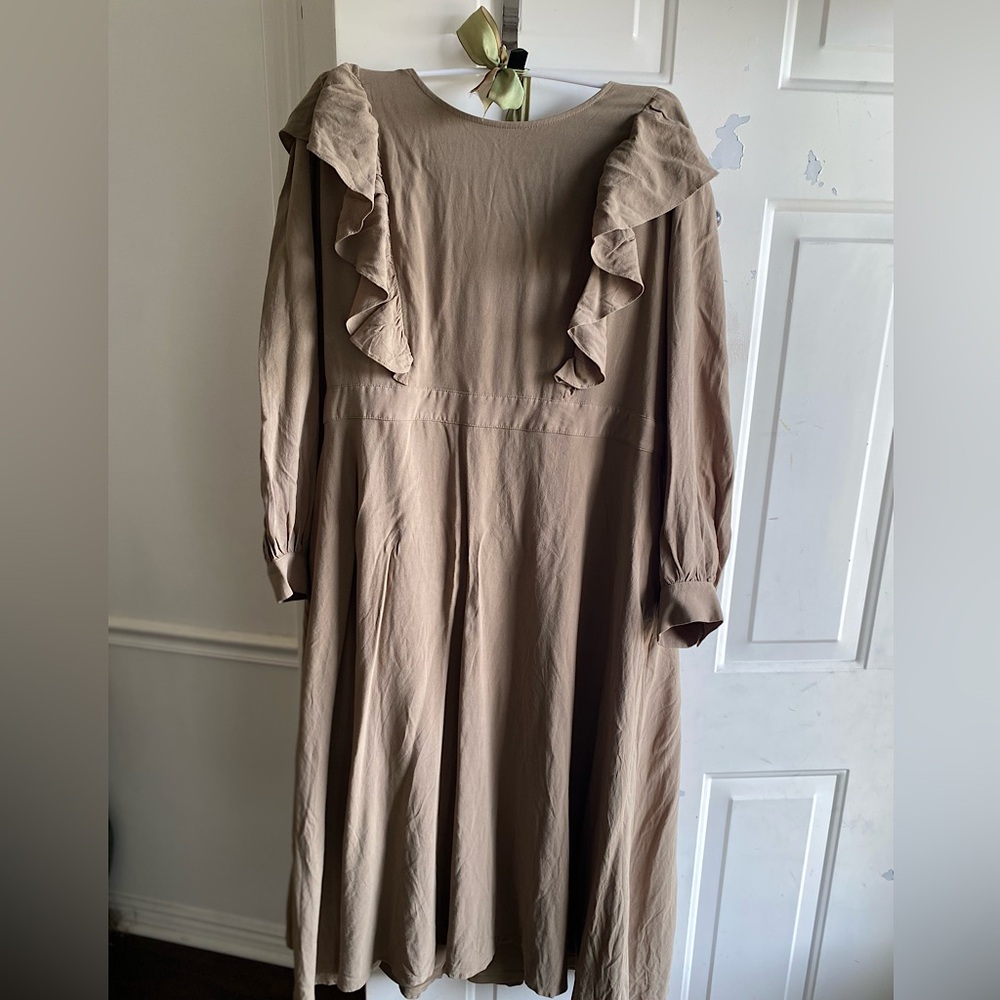 Roolee Mom Long Sleeve Ruffle Dress in Taupe